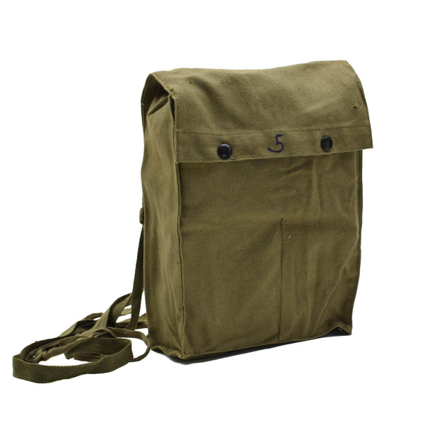 Véritable sac à bandoulière de l'armée tchèque vintage pratique avec rabat et boutons-pression