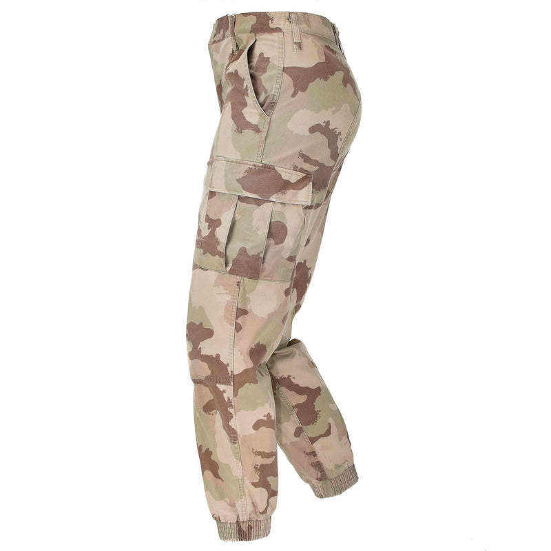 Pantalon de camouflage original de l'armée hongroise pour les troupes de combat dans le désert