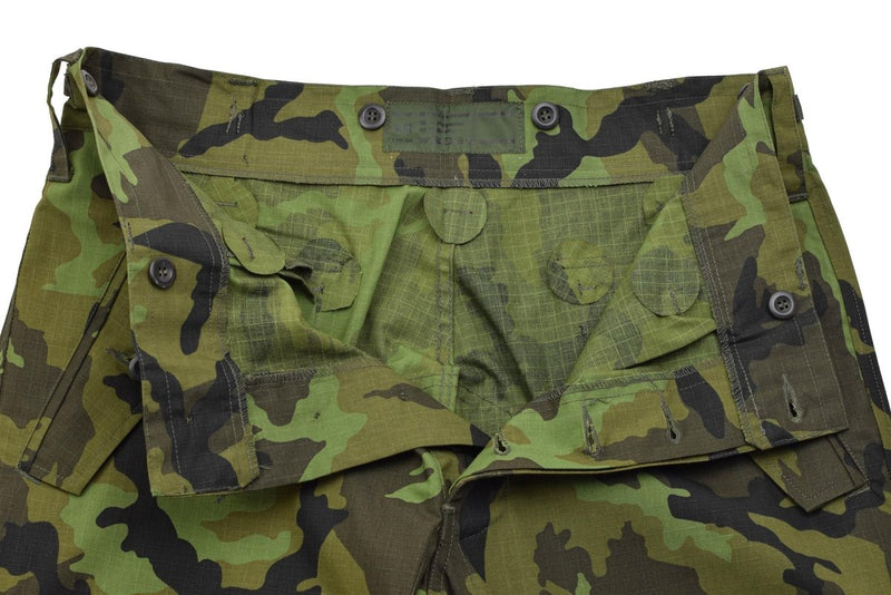 Pantalon de campagne militaire tchèque d'origine M95 RipStop avec grandes poches et visière camouflage 95